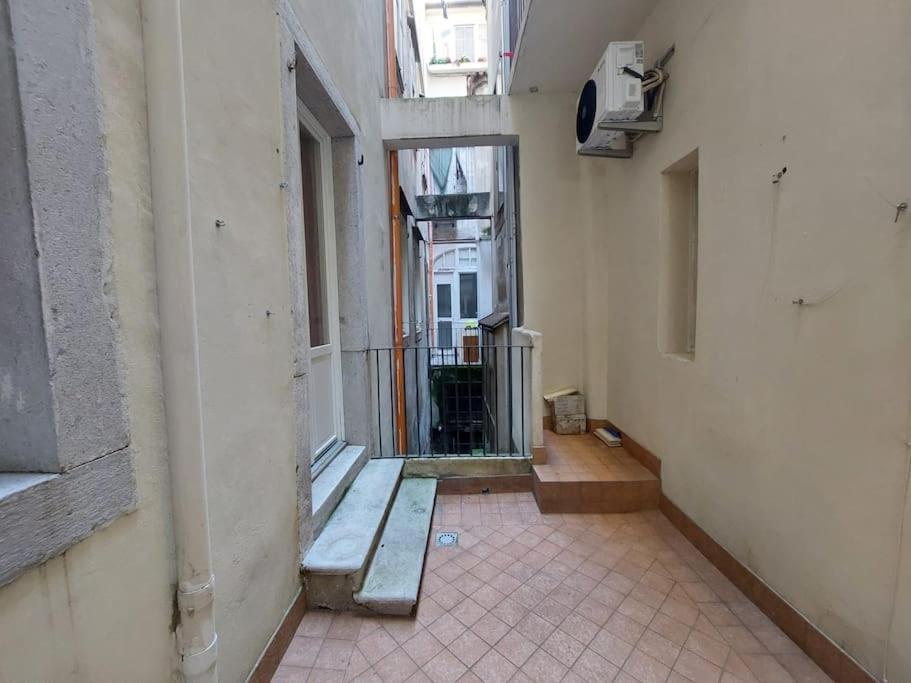 Apartamento La Terrazza Trieste Exterior foto